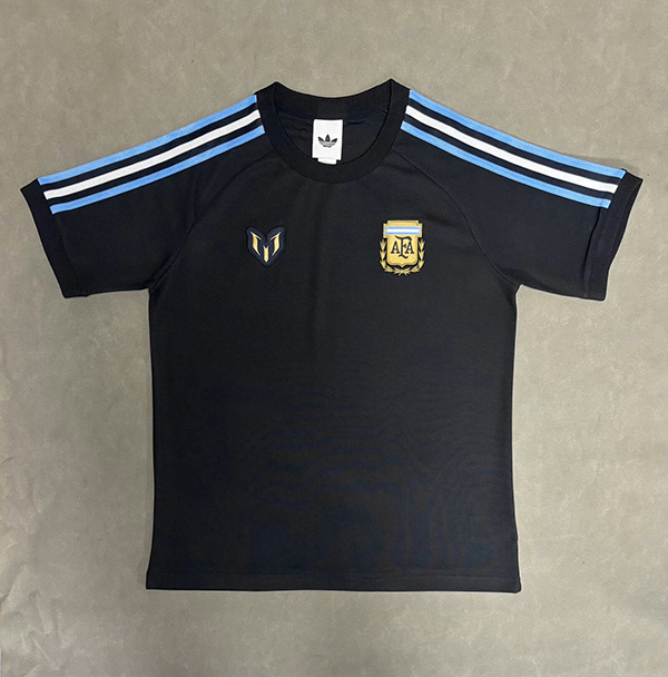 2026-27 Argentina Black