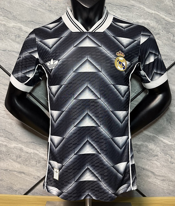 2025-26 RD Grey player version