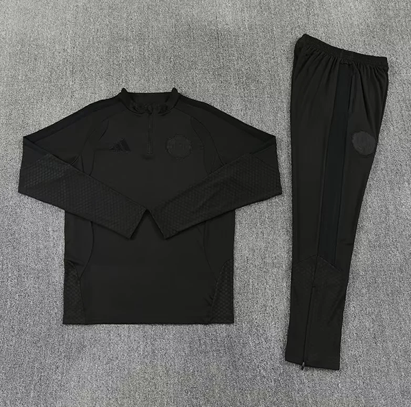 2026-27 Man Black Half zipper Training suit