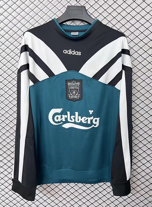 L P 96-97 Retro long sleeve Training