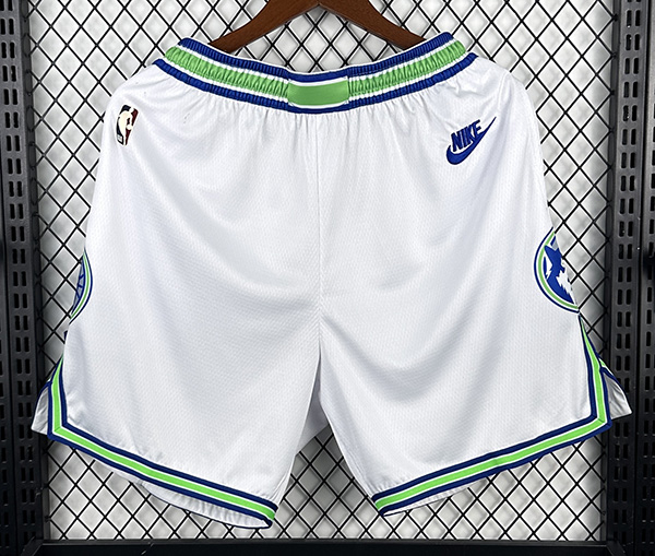 Minnesota 24 seasons shorts