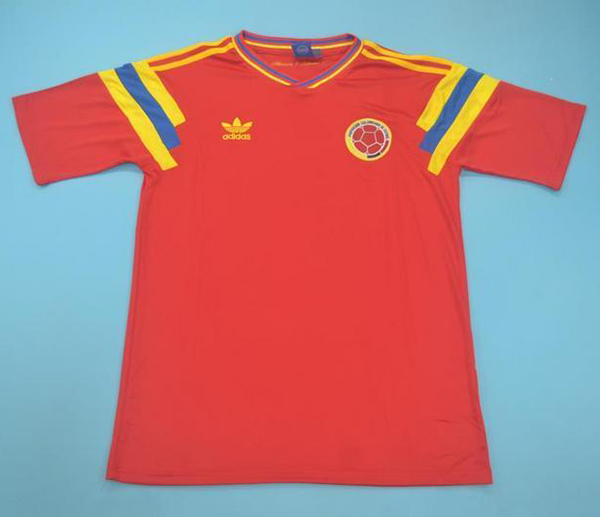 Colombia 90 Retro away