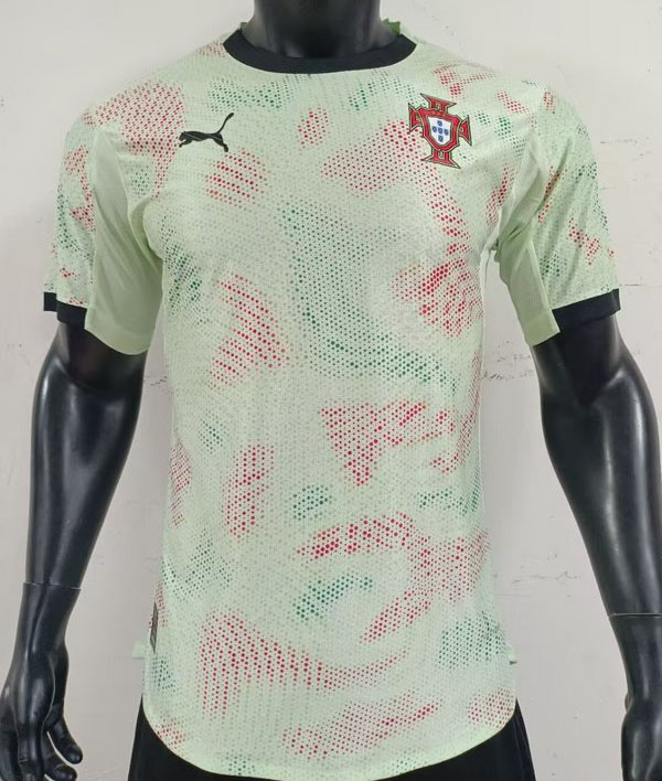 2025-26 Portugal Green player version