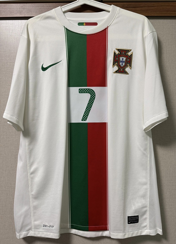 Portuga 10 Retro away&Ronalao 7