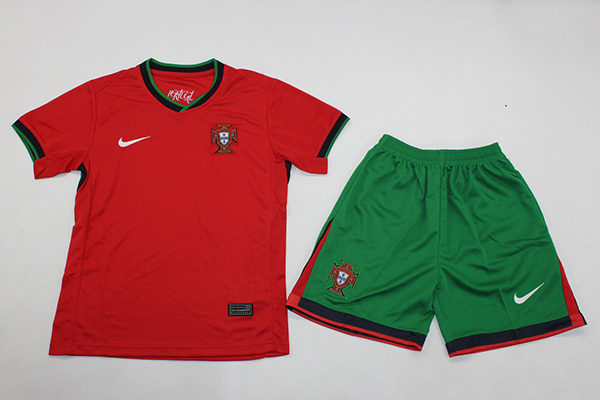 2024-25 Portugal home kids