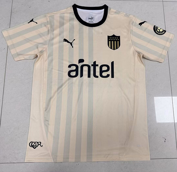 2025-26 Penarol third