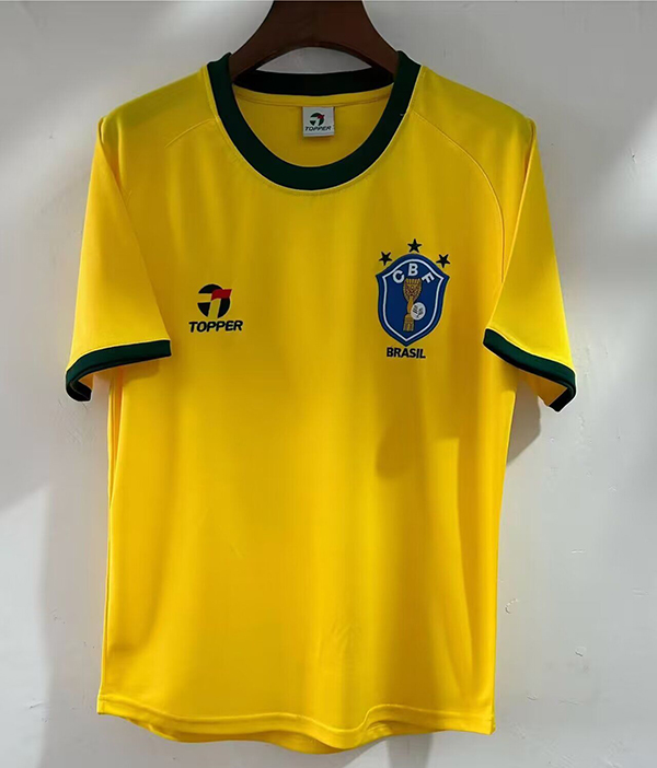 Brazil 82 Retro home