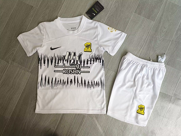 2023-24 Al Ittihad away kids