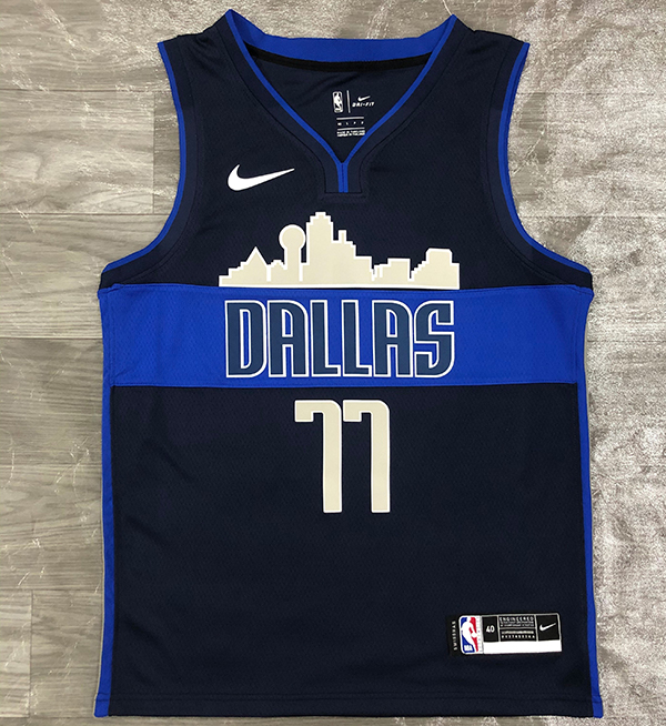 Dallas Iceberg version &DONCIC 77