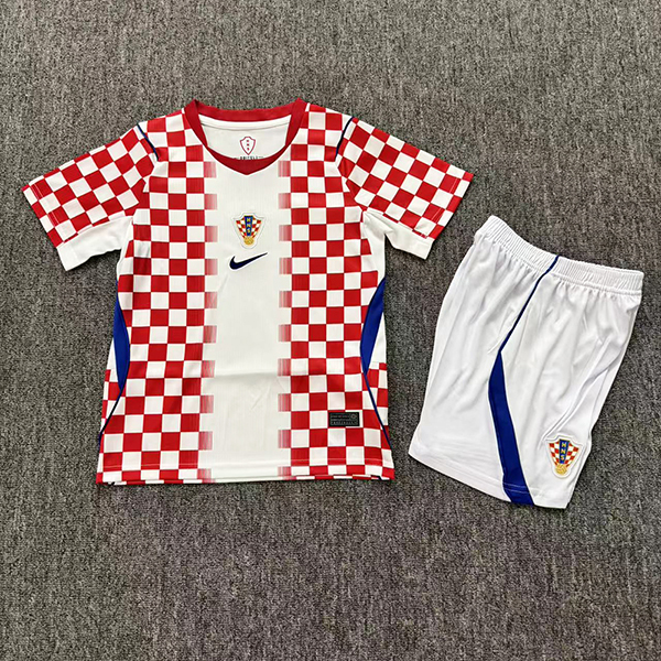 2026-27 Croatia home kids