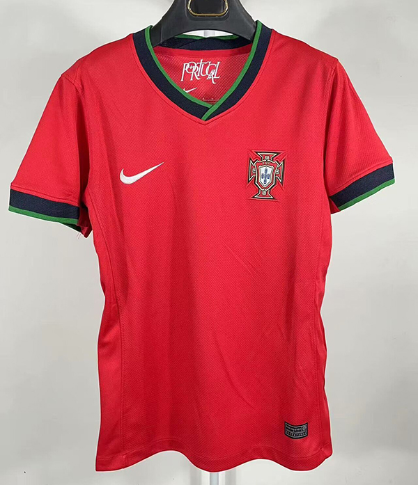 2024-25 Portugal home women